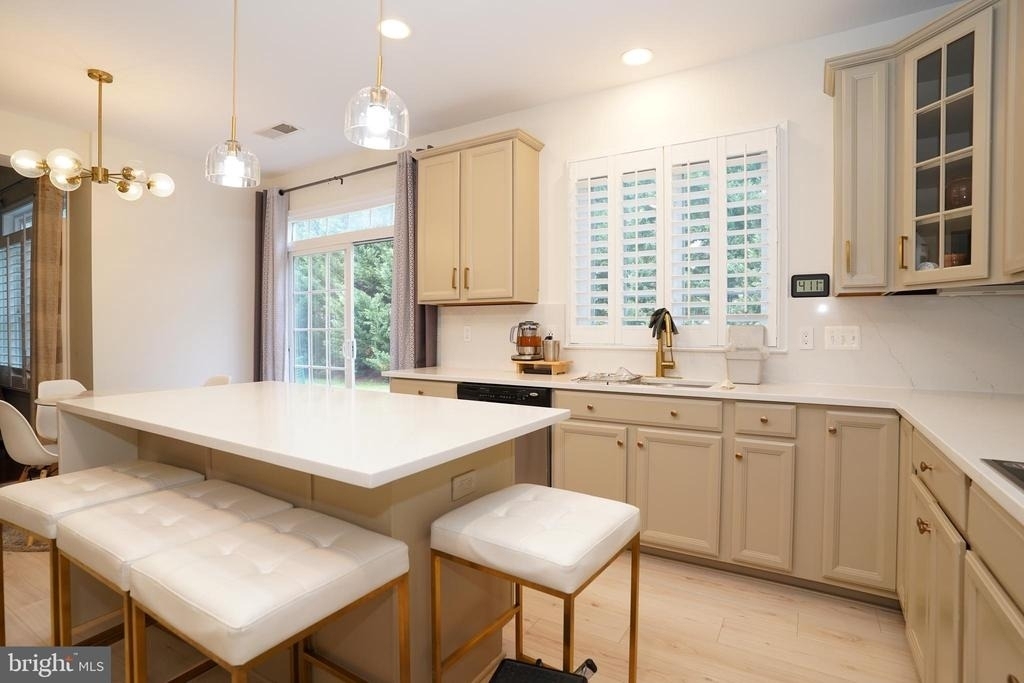 20779 Crescent Pointe Place - Photo 16