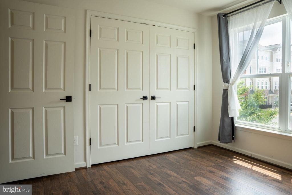 42243 Canary Grass Square - Photo 27