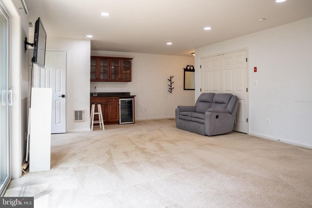 42243 Canary Grass Square - Photo 68