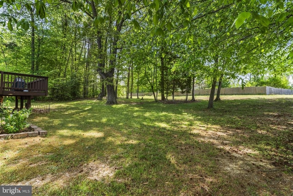 9533 Barbaras Way - Photo 40
