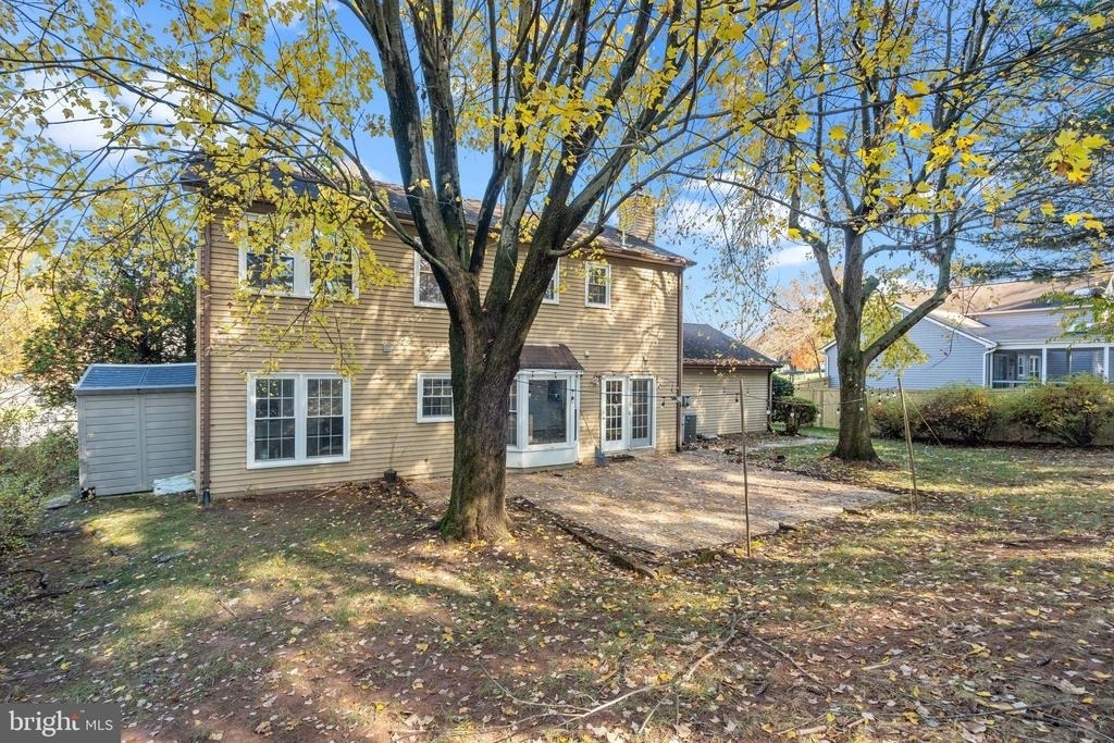 2621 John Milton Drive - Photo 35