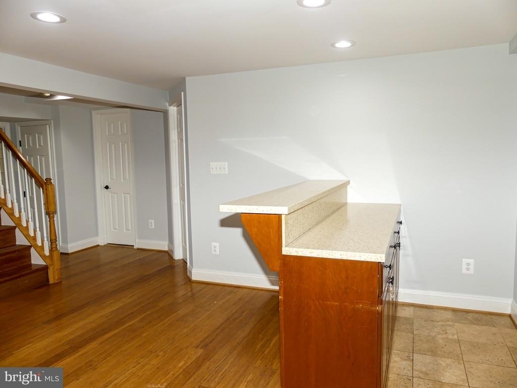 903 Crestview Drive - Photo 14