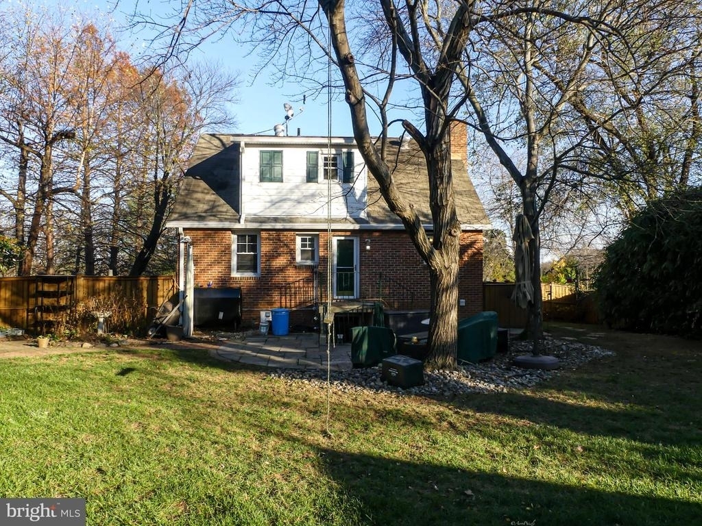 903 Crestview Drive - Photo 19