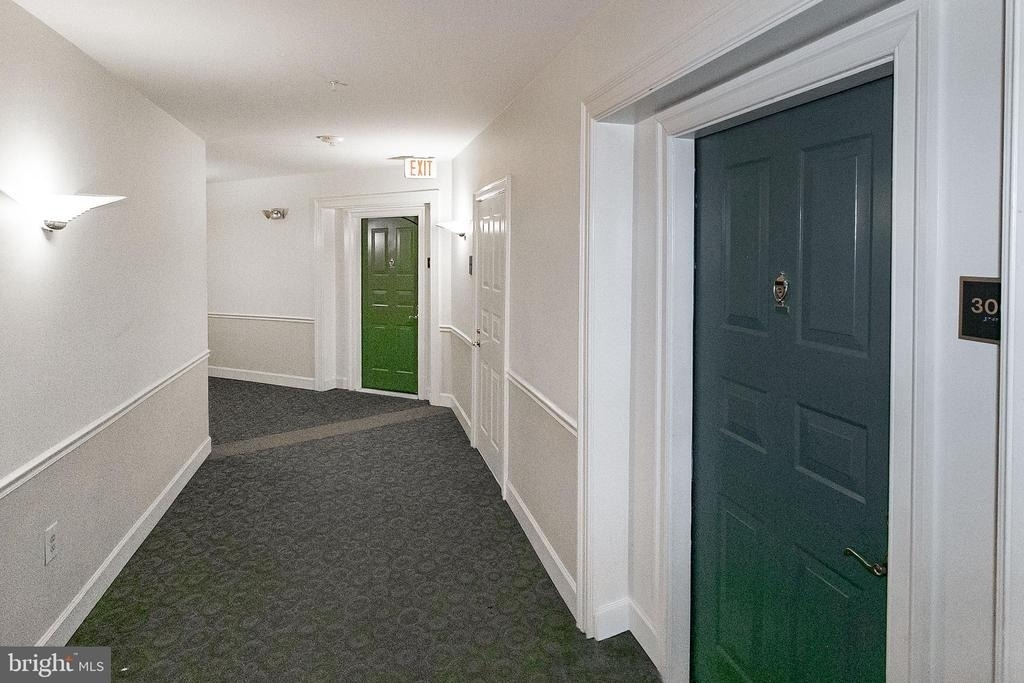 2204 Westcourt Lane - Photo 6