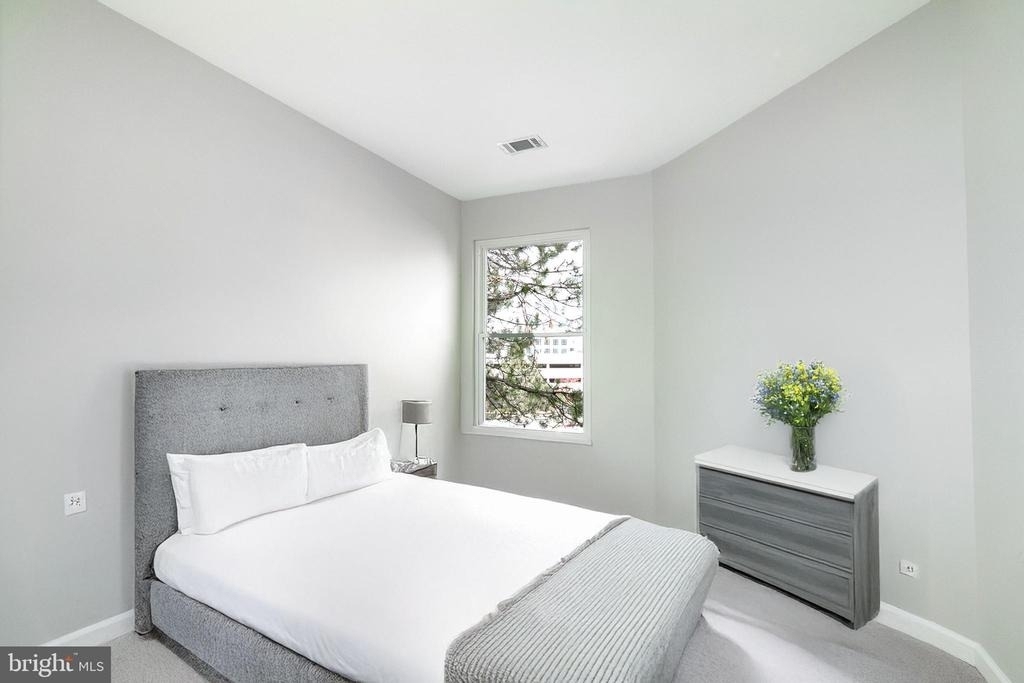2204 Westcourt Lane - Photo 23