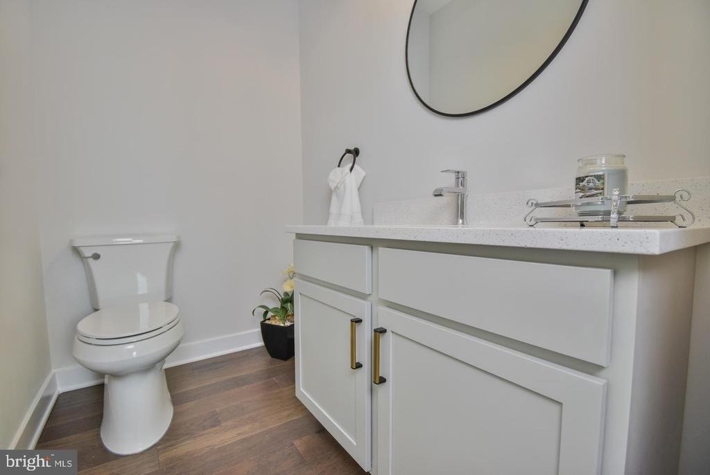 8276 Safarian Way - Photo 24