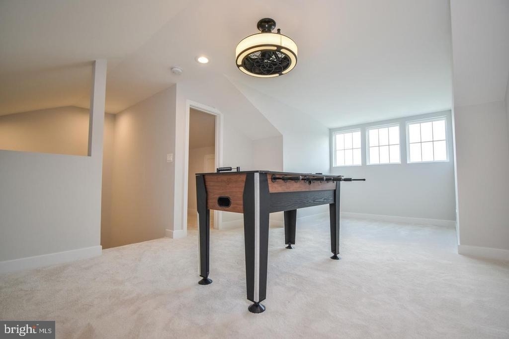 8276 Safarian Way - Photo 25