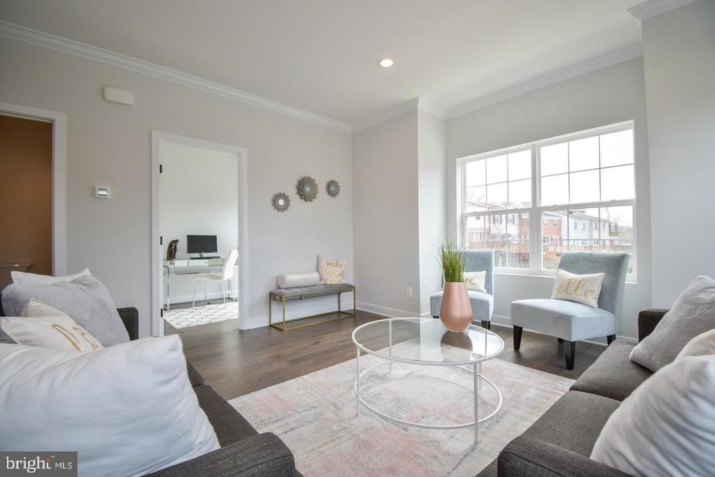 8276 Safarian Way - Photo 12