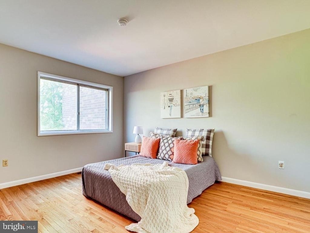 11503 Links Drive - Photo 8