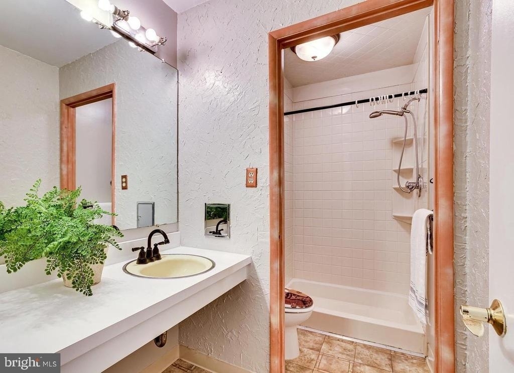 11503 Links Drive - Photo 13