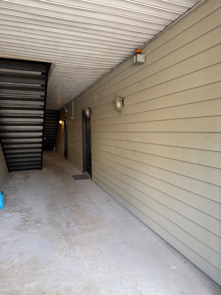 12152 Penderview Terrace - Photo 13