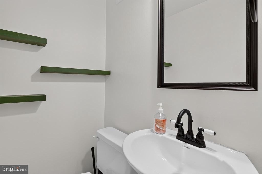 6453 Linleigh Way - Photo 14