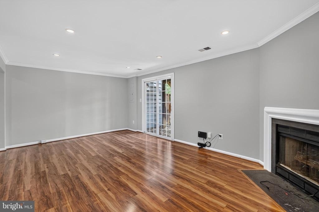 6453 Linleigh Way - Photo 24