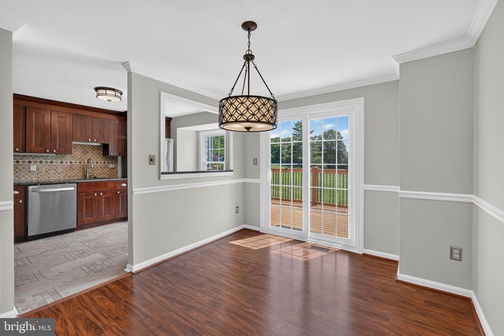 6453 Linleigh Way - Photo 6