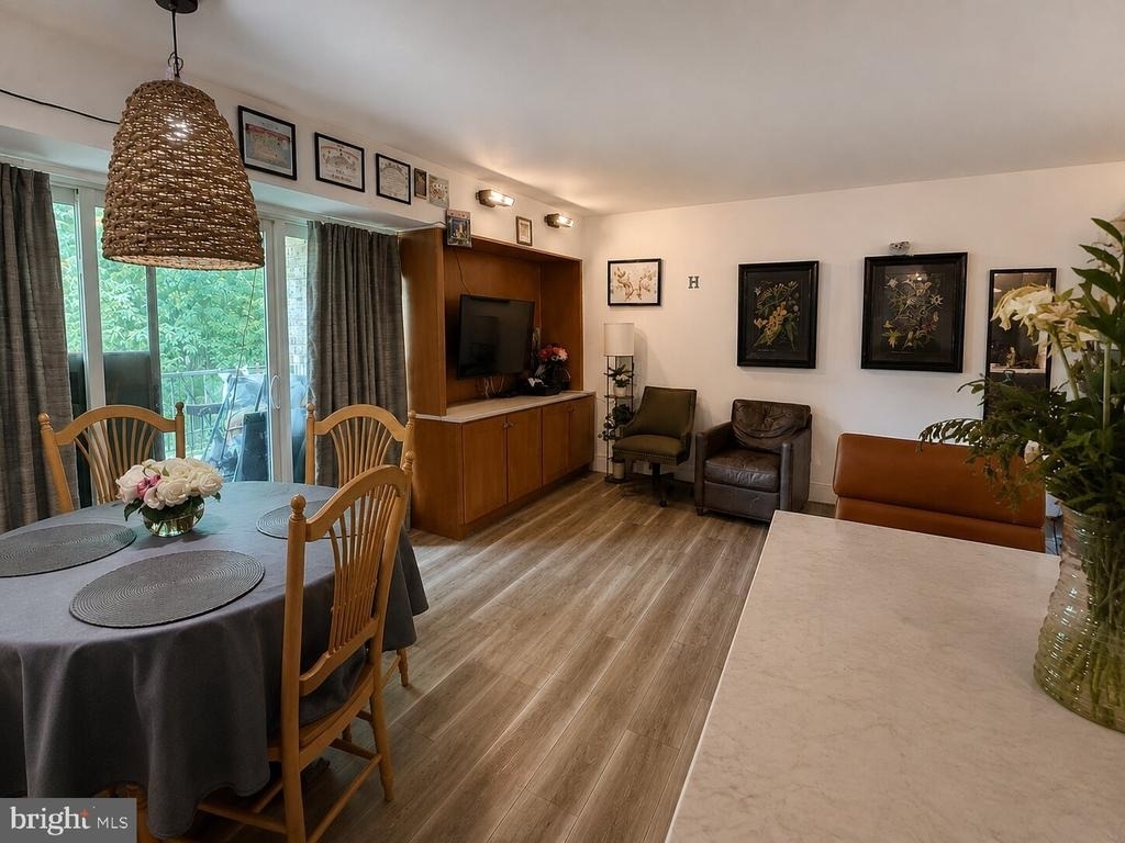 11659 Stoneview Square - Photo 4