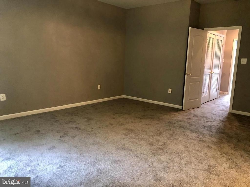4497 Monmouth Street - Photo 8