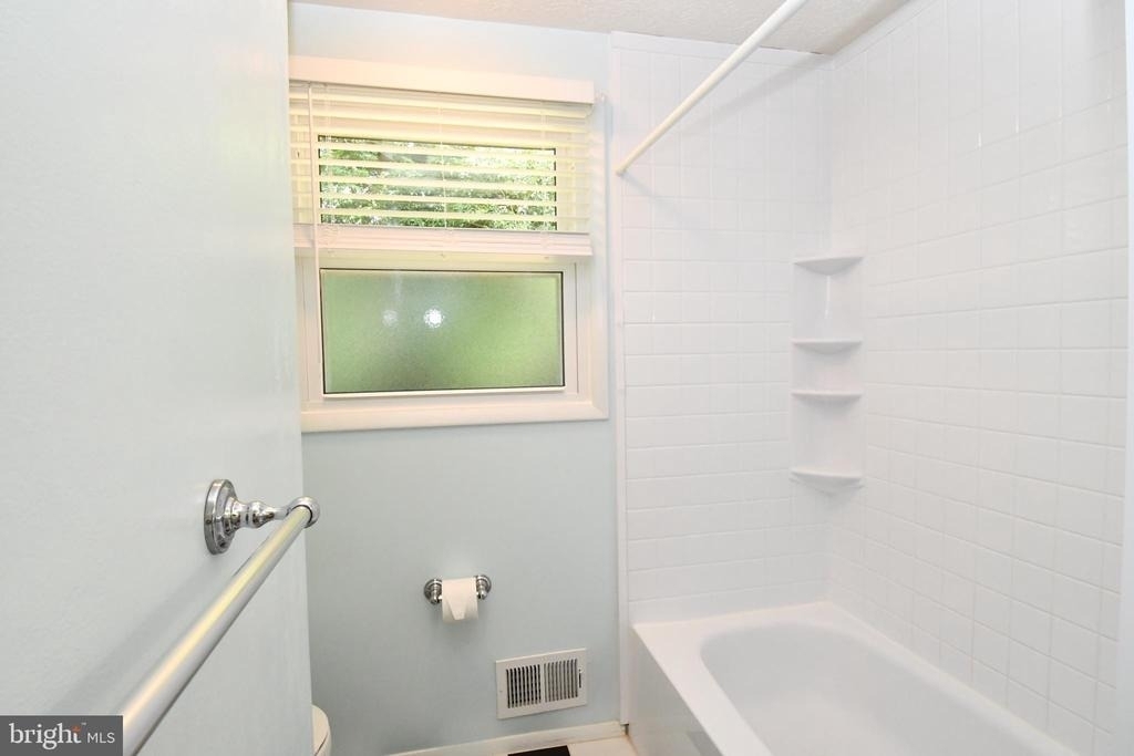 8017 Diving Cliff Lane - Photo 22