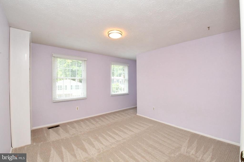 8017 Diving Cliff Lane - Photo 24