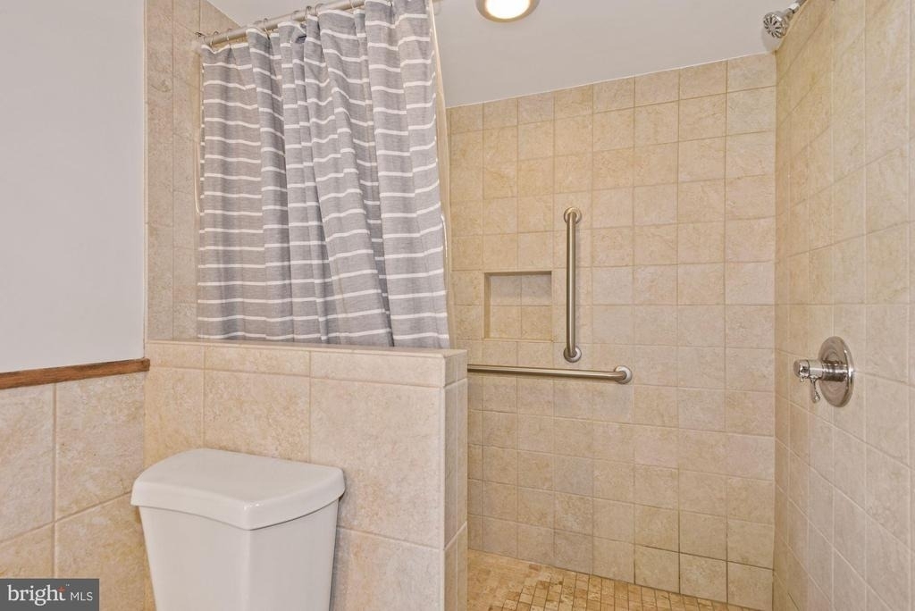 326 Walker Road - Photo 18