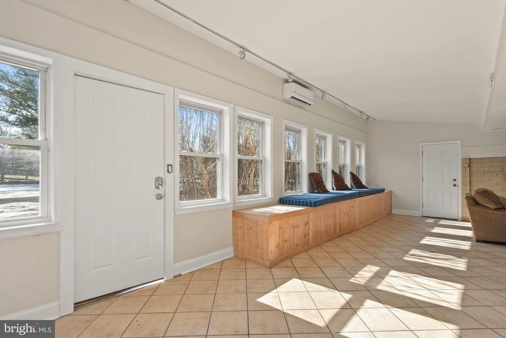 326 Walker Road - Photo 41