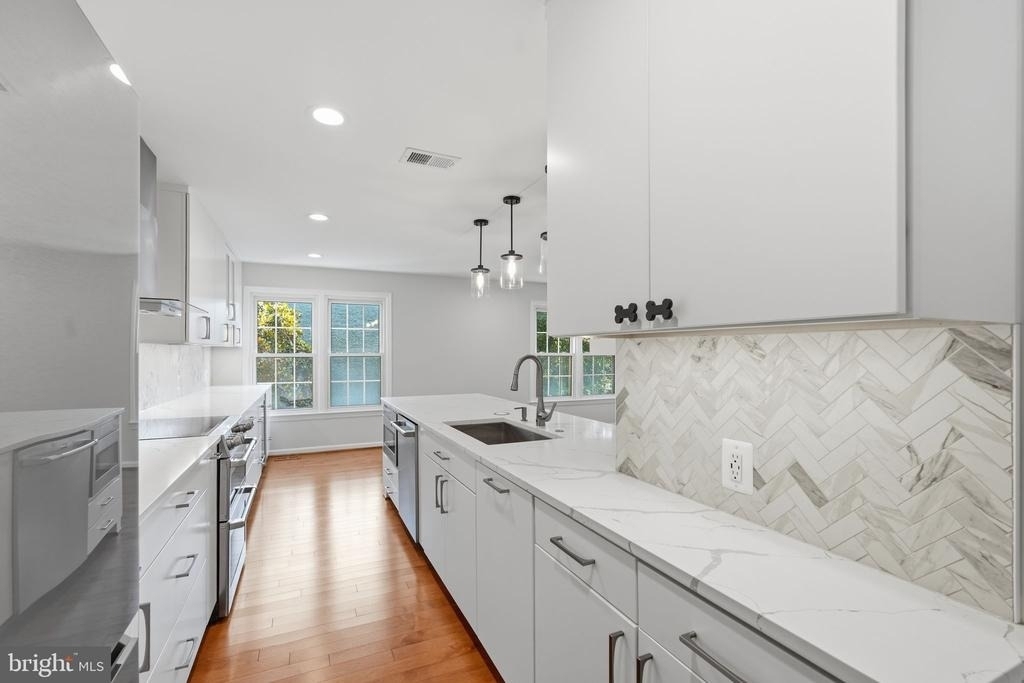 10429 Red Granite Terrace - Photo 10