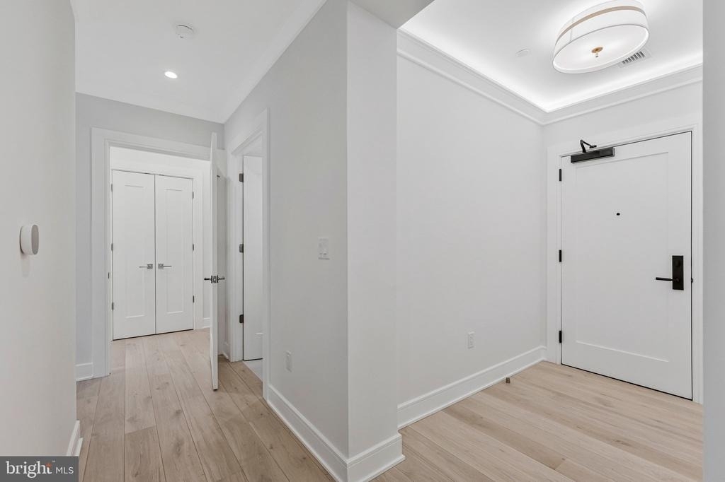 6718 Lowell Avenue - Photo 10