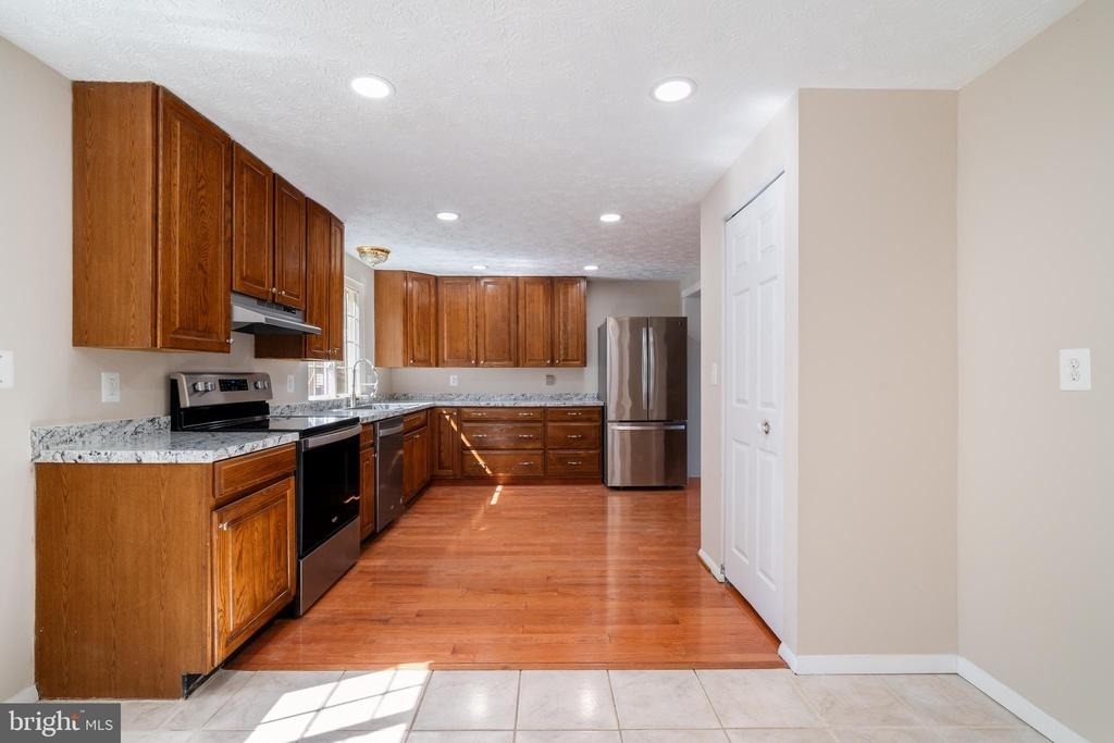 1103 Burwick Drive - Photo 32