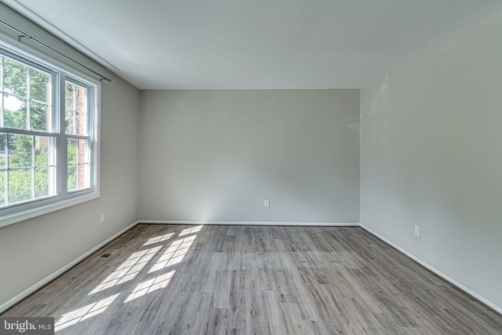 3374 Breckenridge Court - Photo 4