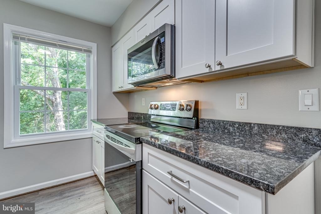 3374 Breckenridge Court - Photo 11
