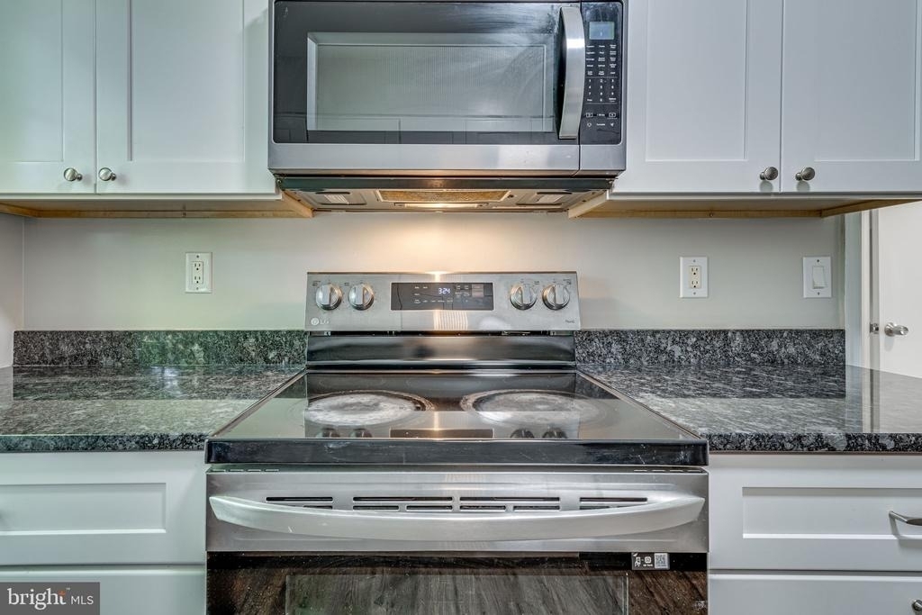 3374 Breckenridge Court - Photo 10