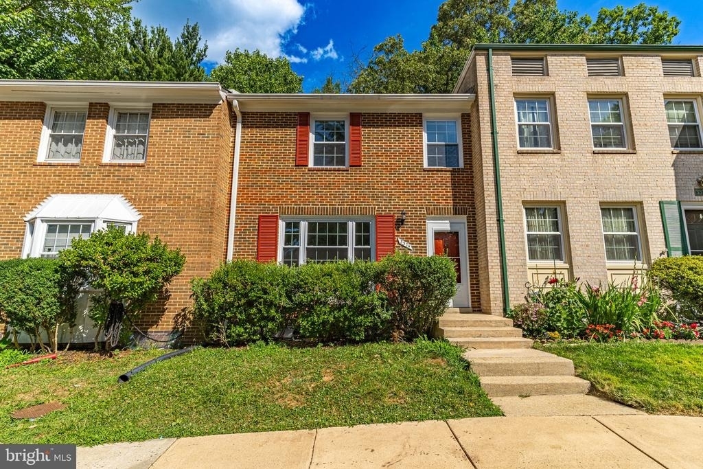 3374 Breckenridge Court - Photo 0