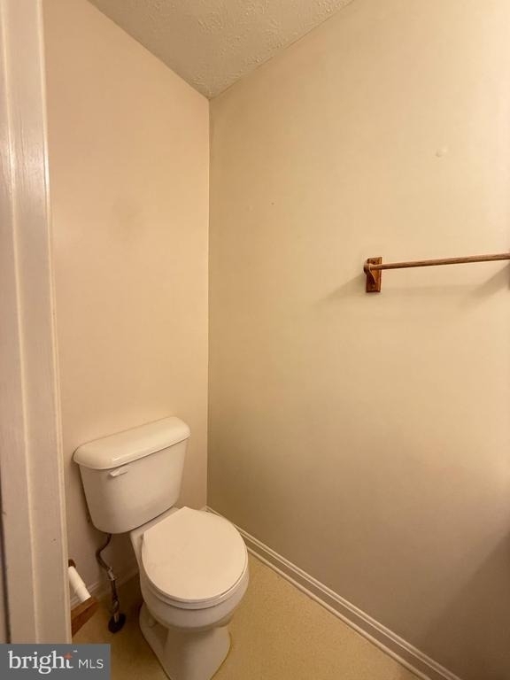 328 Tudor Drive - Photo 8