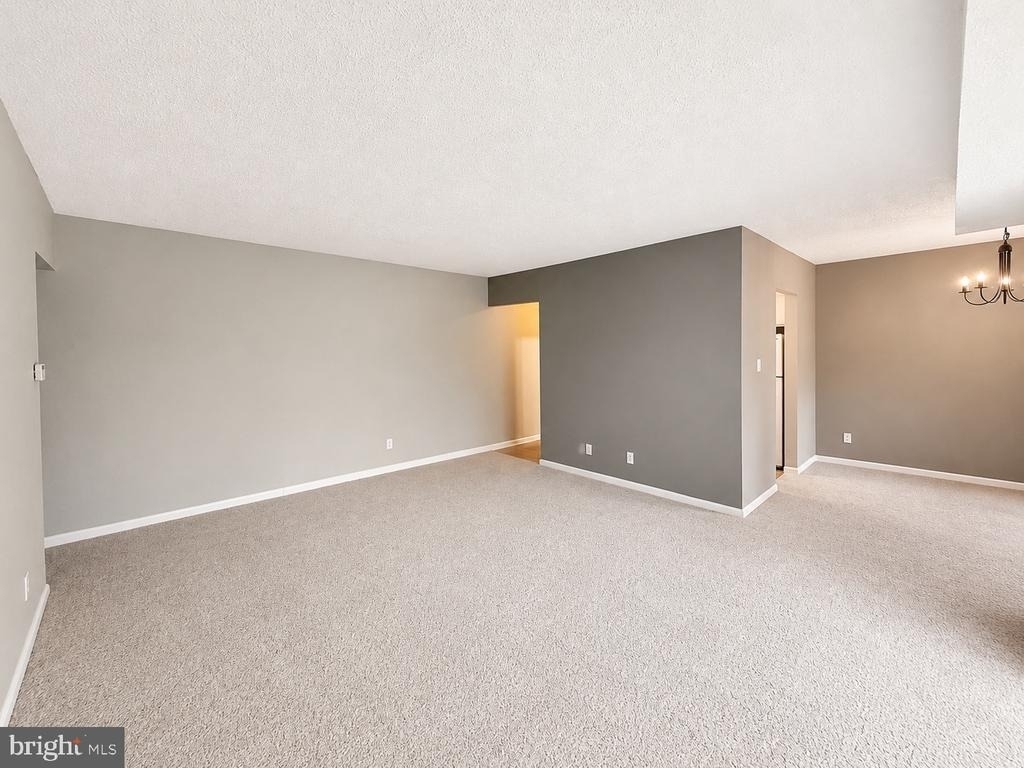 3830 Lyndhurst Drive - Photo 7