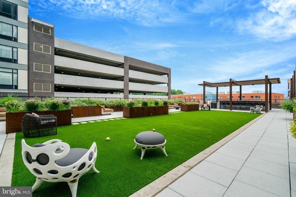 255 W Falls Station Boulevard - Photo 34