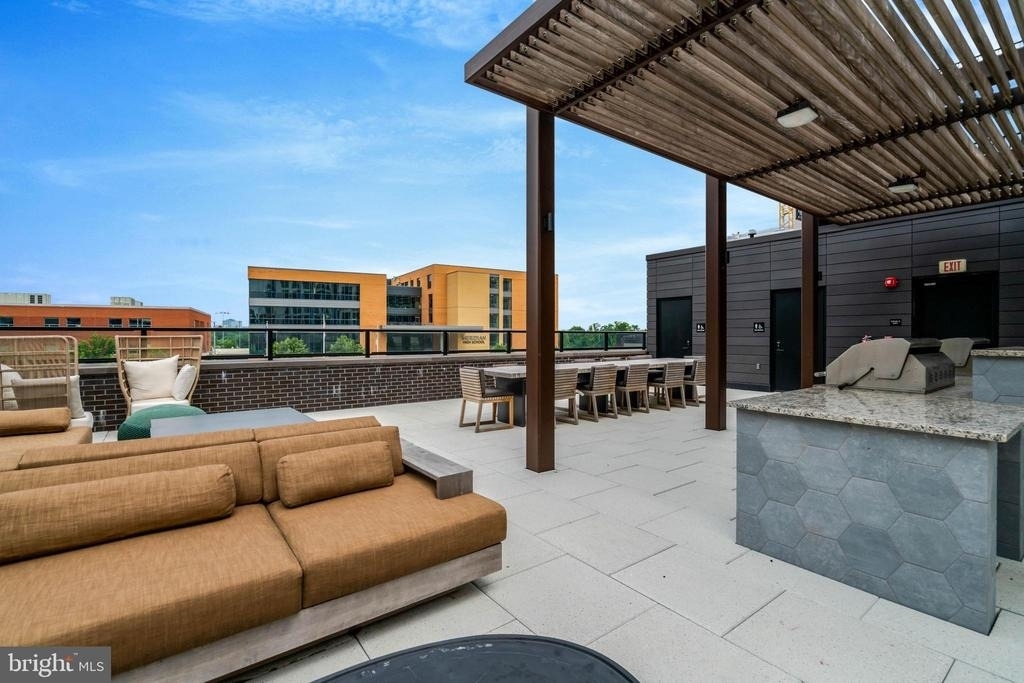 255 W Falls Station Boulevard - Photo 31