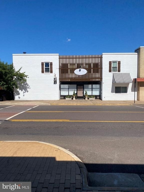 306 S Main Street - Photo 0