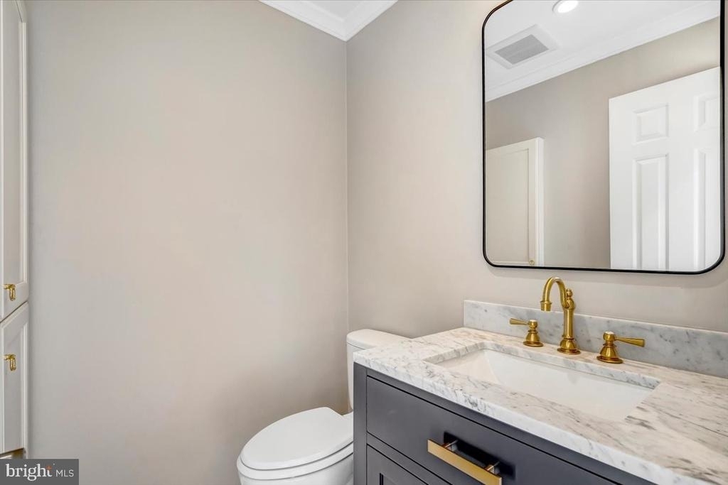 303 S Union Street - Photo 15