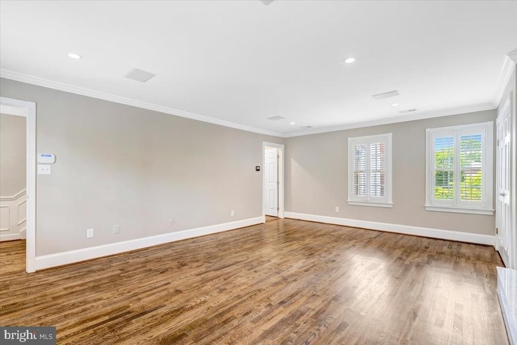 303 S Union Street - Photo 36