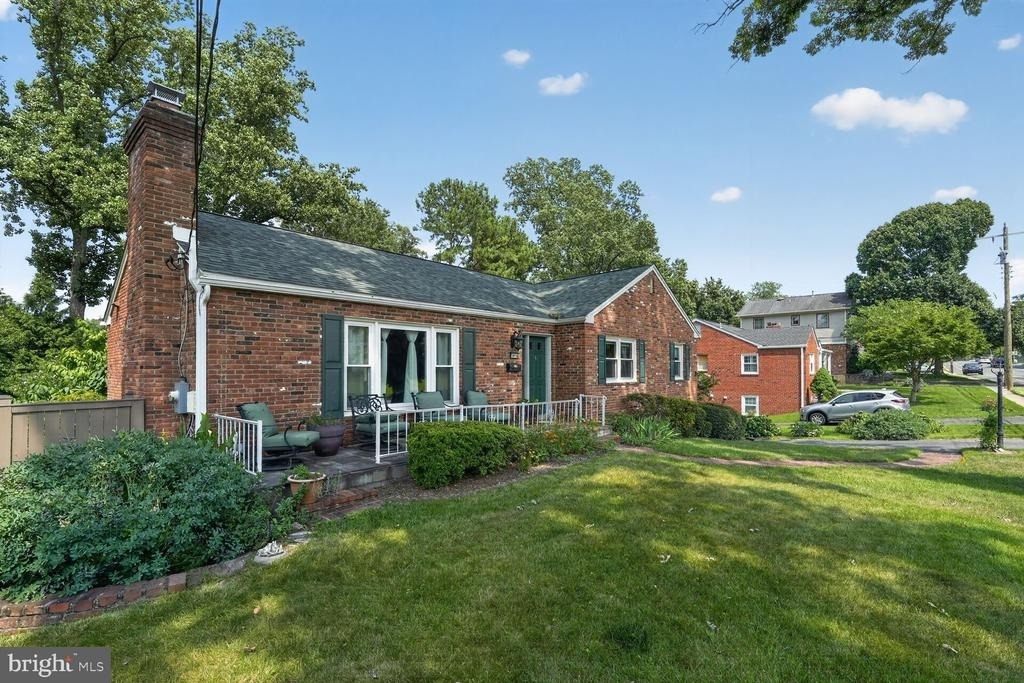 3919 N Chesterbrook Road - Photo 4