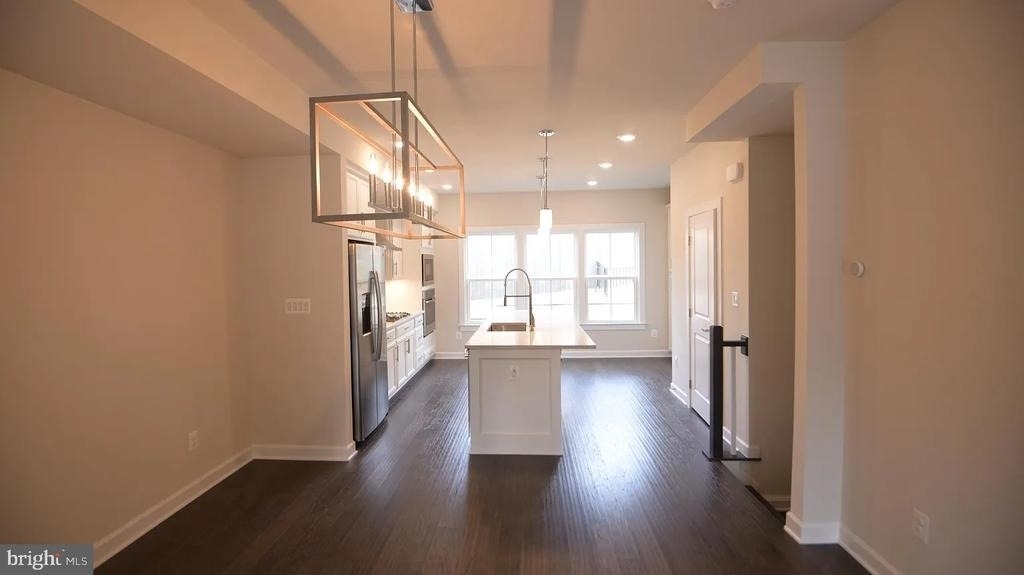 5701 11th Street N - Photo 30