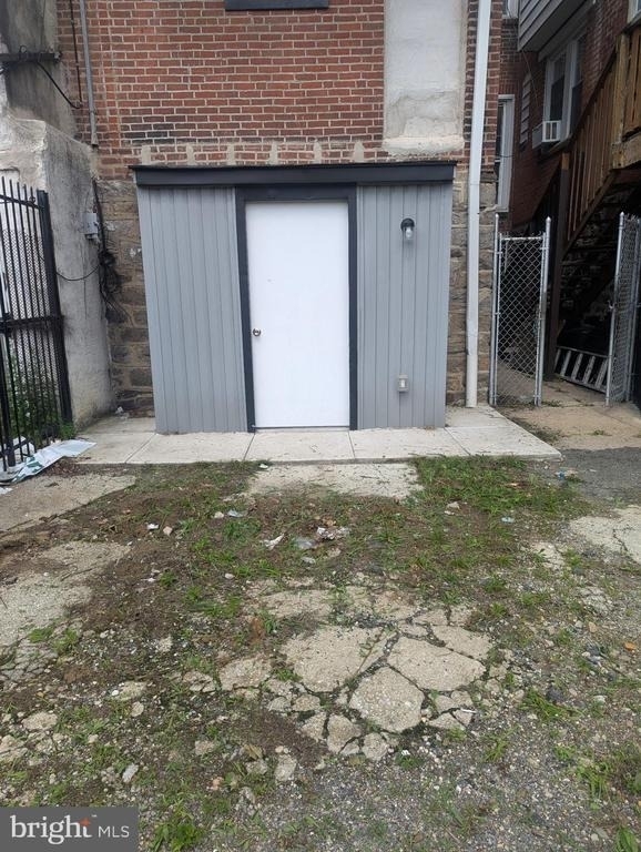 141 S 57th Street - Photo 14