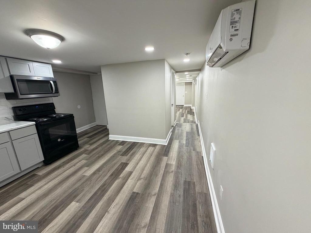 141 S 57th Street - Photo 8