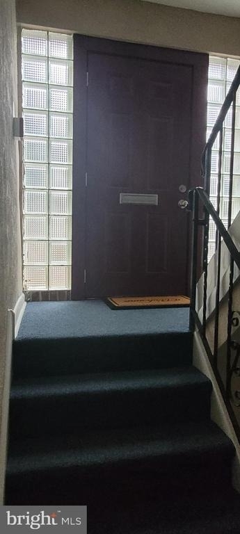 7712 Watson Street - Photo 11