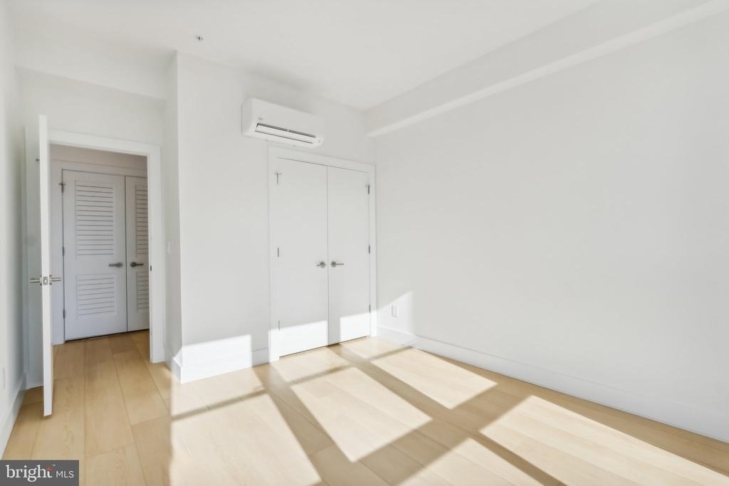 2406 Frankford Avenue - Photo 15