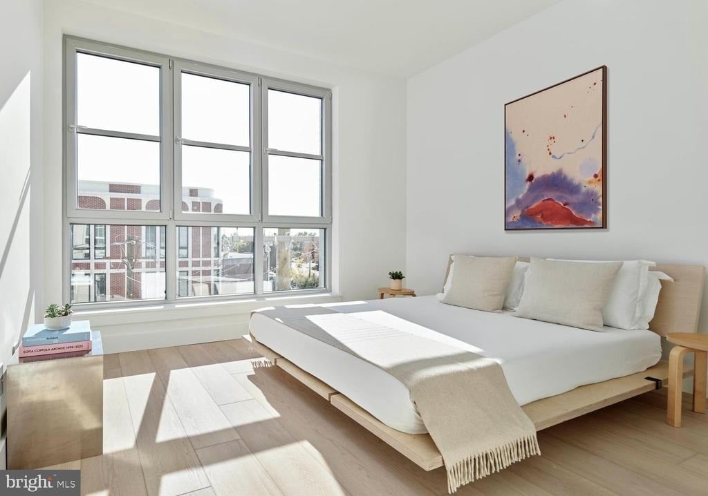 2406 Frankford Avenue - Photo 3
