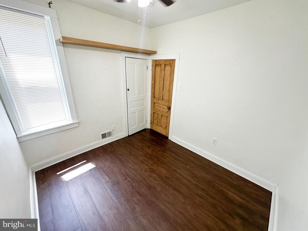 2406 E Allegheny Avenue - Photo 15
