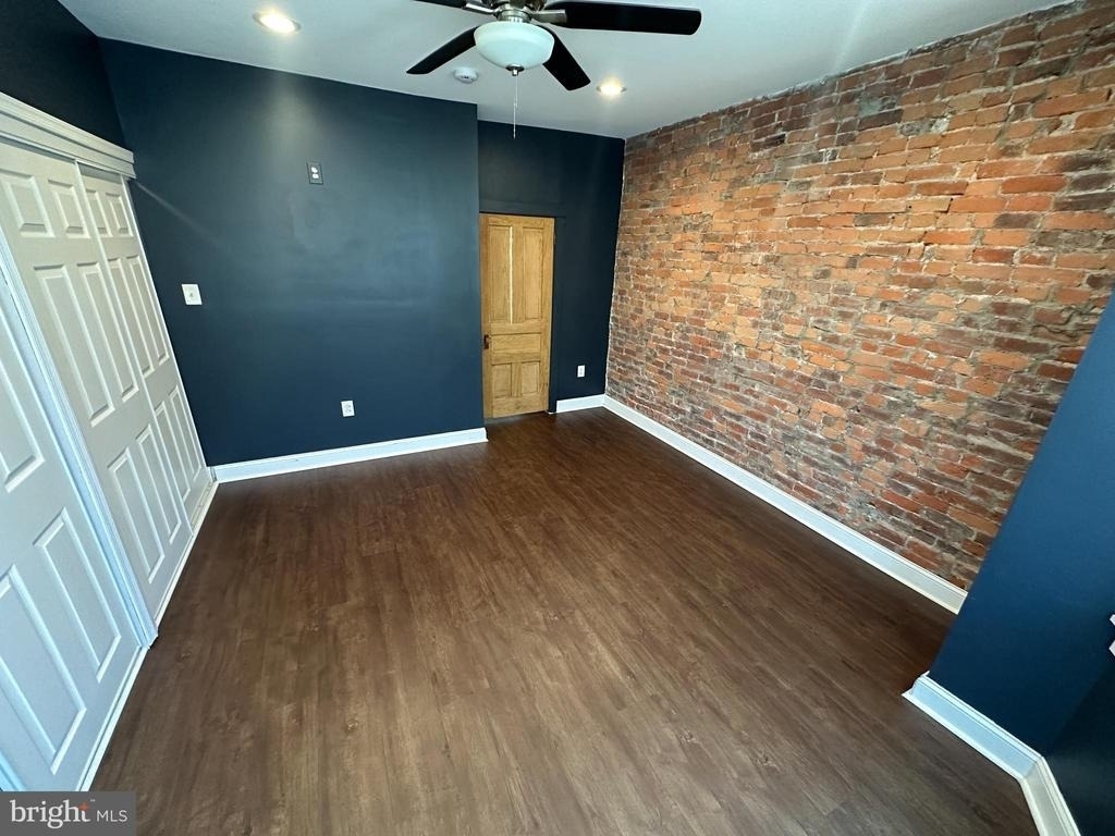 2406 E Allegheny Avenue - Photo 12