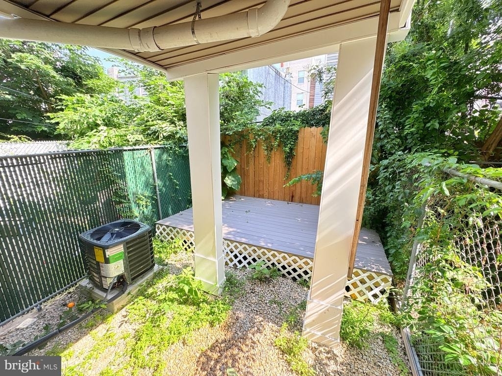 2619 Titan Street - Photo 20