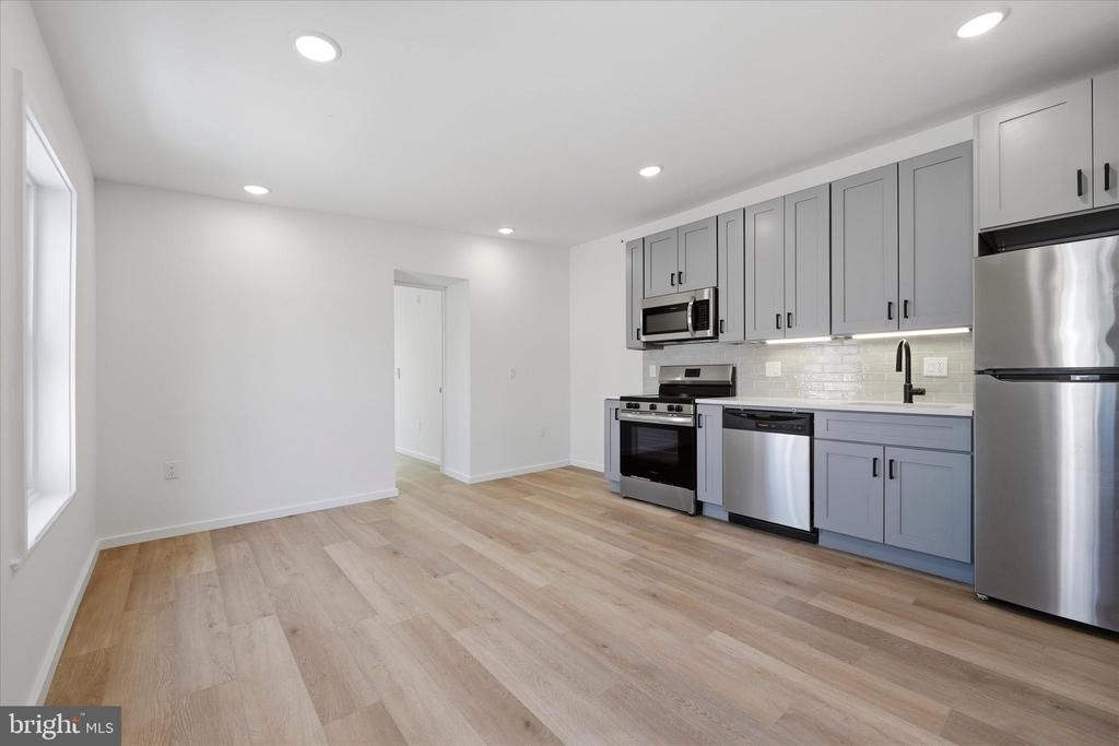 627 N 16th Street - Photo 1