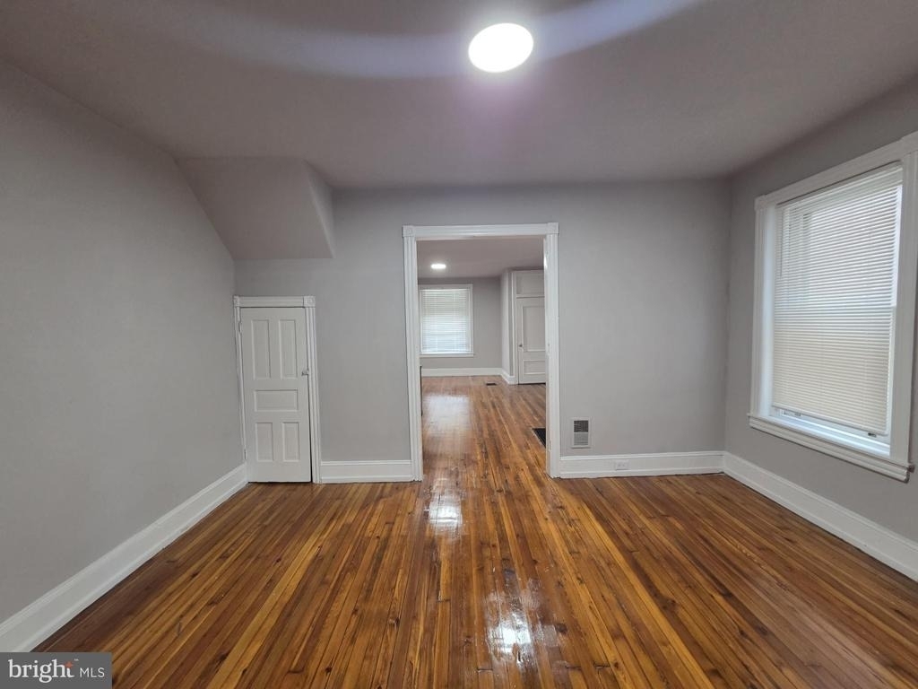 5109 Knox Street - Photo 6